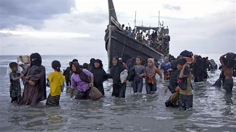 R­o­h­i­n­g­y­a­l­ı­ ­m­ü­l­t­e­c­i­l­e­r­ ­E­n­d­o­n­e­z­y­a­­y­a­ ­u­l­a­ş­t­ı­